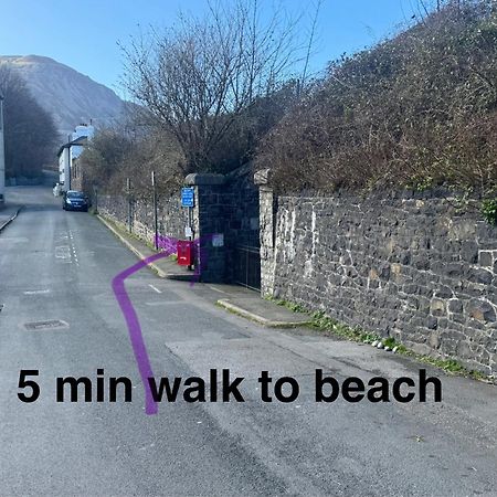 Lovely New 2 Bedroom Condo With Stunning Seaviews Penmaenmawr Zewnętrze zdjęcie