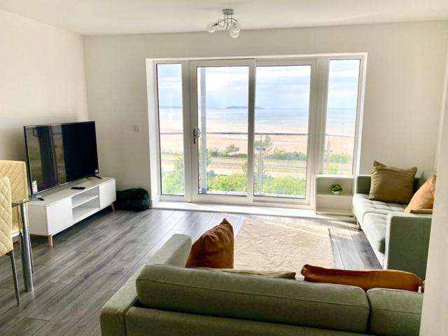 Lovely New 2 Bedroom Condo With Stunning Seaviews Penmaenmawr Zewnętrze zdjęcie