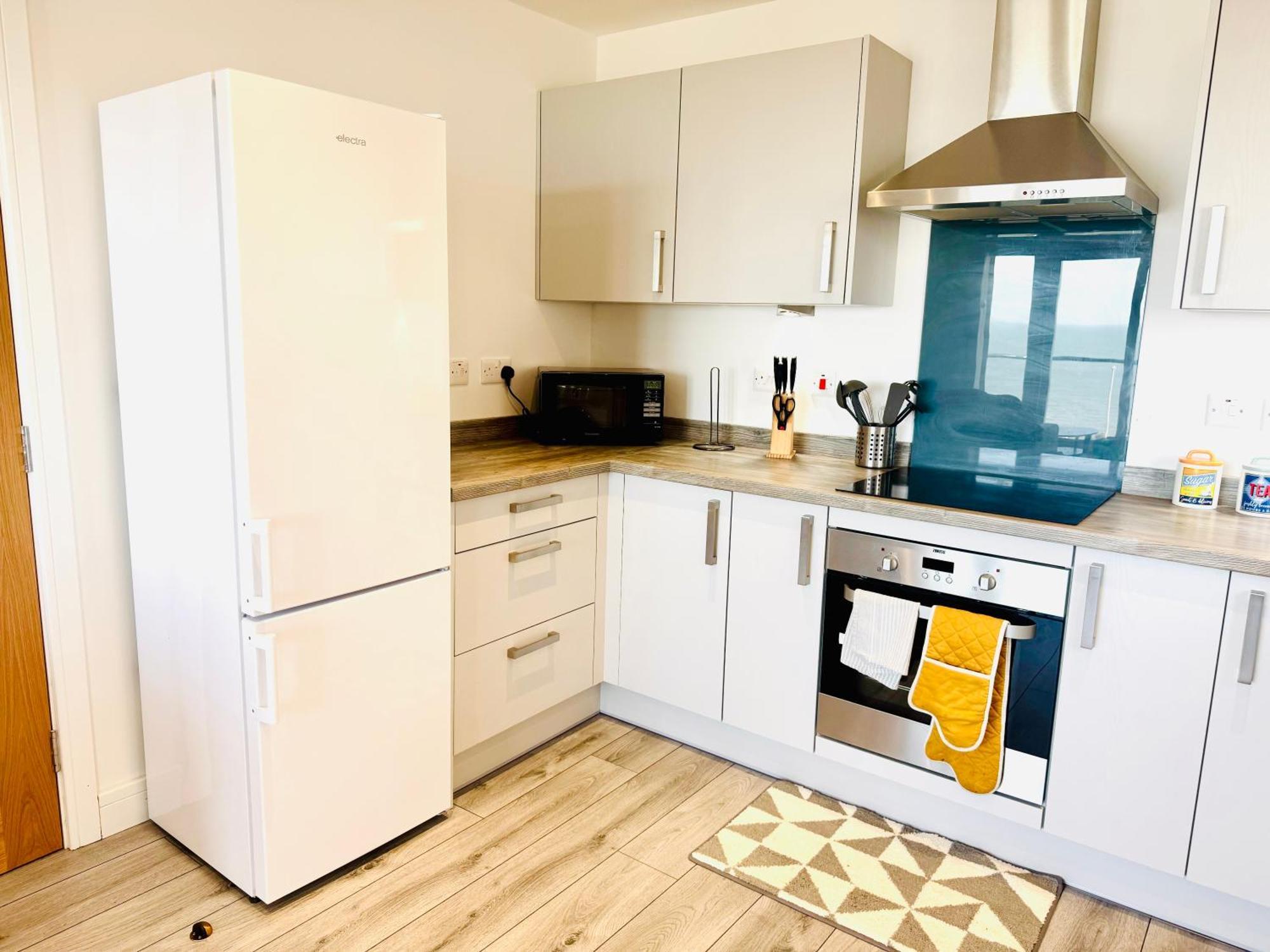 Lovely New 2 Bedroom Condo With Stunning Seaviews Penmaenmawr Zewnętrze zdjęcie