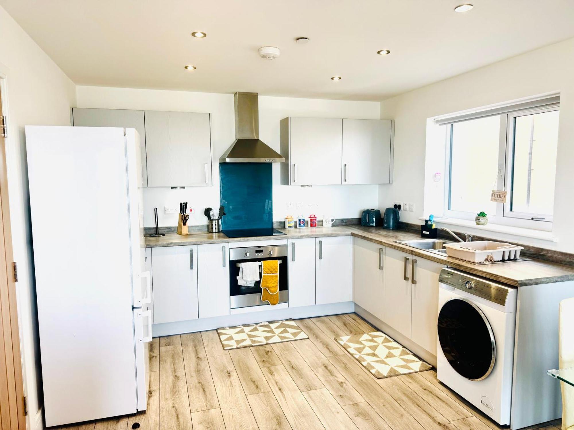 Lovely New 2 Bedroom Condo With Stunning Seaviews Penmaenmawr Zewnętrze zdjęcie